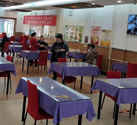 不得面對(duì)面吃飯 餐桌間隔1米以上 北京新版餐飲服務(wù)指引3.0版來(lái)了