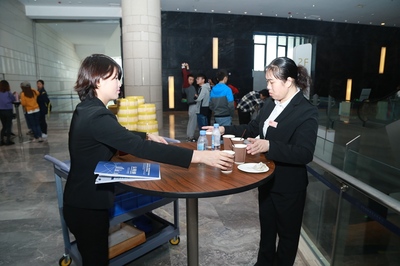 后生仔茶歇精品走進海南國際會展中心 將持續(xù)提供優(yōu)質(zhì)茶歇服務(wù)