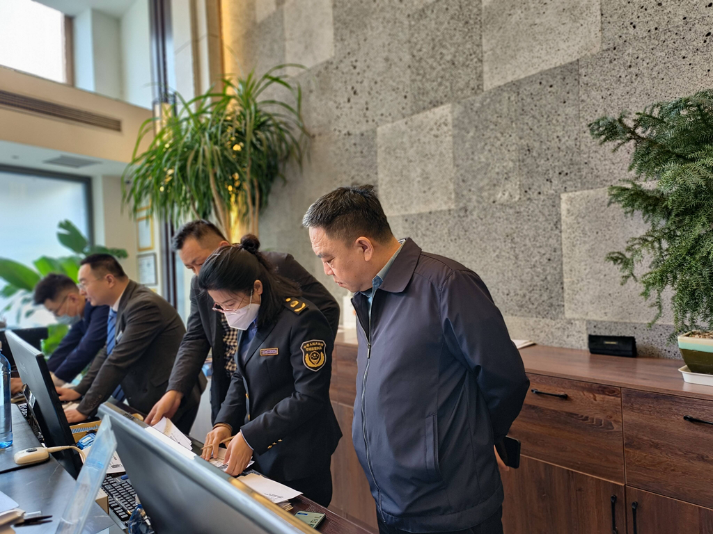 山東省煙臺(tái)市牟平區(qū)市場(chǎng)監(jiān)管局開展&ldquo;五一&rdquo;期間市場(chǎng)價(jià)格秩序規(guī)范行動(dòng)